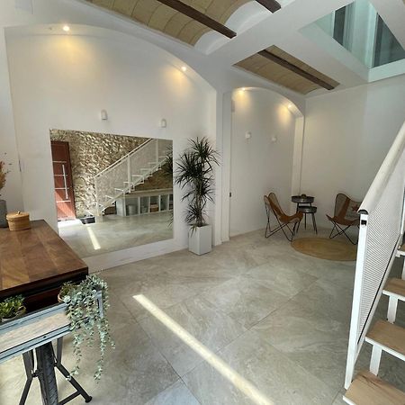 Casa Centrica En Reusヴィラ エクステリア 写真